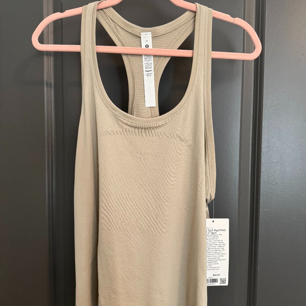 Lululemon Swiftly Tech Racer Back Tank 2.0 *Race Length*
